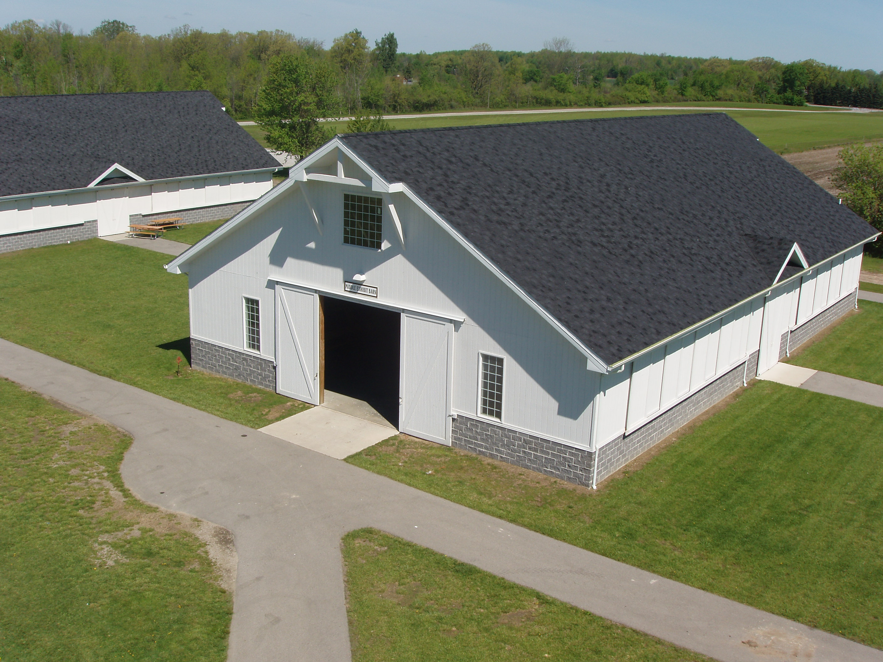 Barn